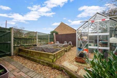 2 bedroom Detached bungalow for sale in St Johns Close, Ryhall