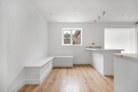 4 bedroom Detached house for sale in Woodhead Close, Stamford