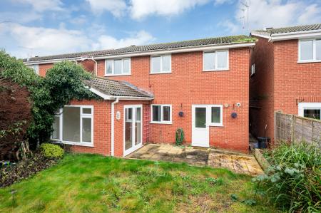 4 bedroom Detached house for sale in Woodhead Close, Stamford