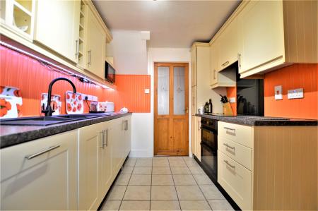 3 bedroom Terraced House for sale in Trinity Road, Stamford, PE9