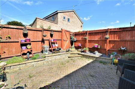 3 bedroom Terraced House for sale in Trinity Road, Stamford, PE9