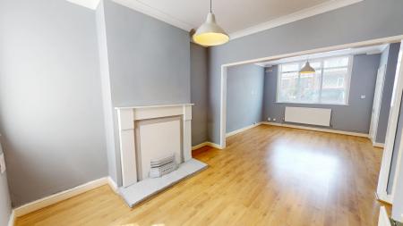 2 bedroom Town house for sale in Cecil Avenue, Hanley, Stoke-on-Trent, ST1