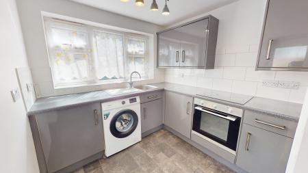 2 bedroom Town house for sale in Cecil Avenue, Hanley, Stoke-on-Trent, ST1