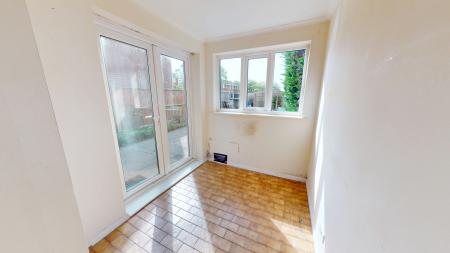 2 bedroom Semi-detached house for sale in Chatsworth Drive, Werrington, Stoke-on-Trent, ST9