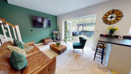 2 bedroom Detached bungalow for sale in Cheltenham Grove, Silverdale, Newcastle-under-Lyme, ST5