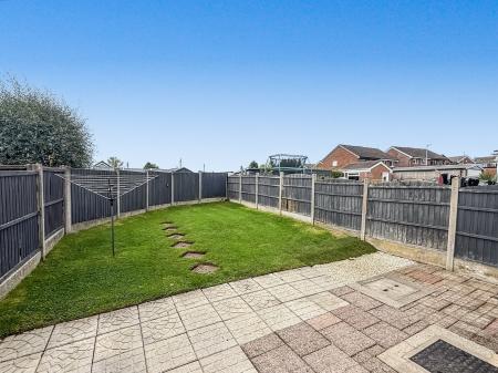 3 bedroom Semi-detached house for sale in Cranford Way, Bucknall, Stoke-on-Trent, ST2