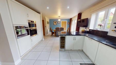 5 bedroom Detached house for sale in Florentine Avenue, Barlaston, Stoke-on-Trent, ST12