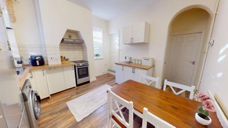 2 bedroom Terraced House for sale in Garfield Street, Shelton, Stoke-on-Trent, ST1