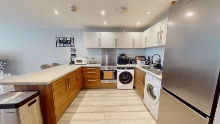 2 bedroom Flat for sale in Norville Drive, Hanley, Stoke-on-Trent, ST1