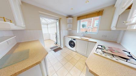 2 bedroom Semi-detached bungalow for sale in Scarratt Drive, Forsbrook, Stoke-on-Trent, ST11