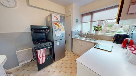 3 bedroom Semi-detached house for sale in Gleneagles Crescent, Birches Head, Stoke-on-Trent, ST1