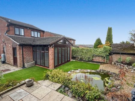 3 bedroom Detached house for sale in Widecombe Road, Birches Head, Stoke-on-Trent, ST1