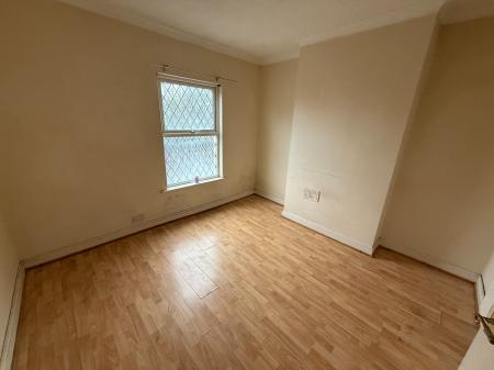 2 bedroom Terraced House for sale in Hanley Road, Smallthorne, Stoke-on-Trent, ST6