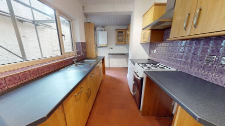 2 bedroom Terraced House to let in Westland Street, Penkhull, Stoke-on-Trent, ST4