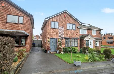 Lavender Avenue, Blythe Bridge, Stoke-on-Trent, ST11
