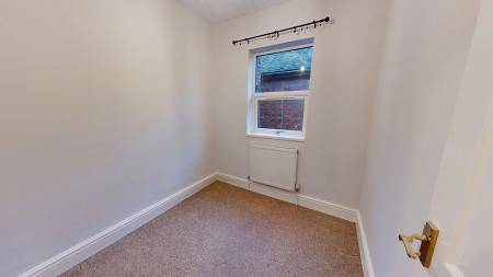 3 bedroom End of terrace house for sale in London Road, Chesterton, Newcastle-under-Lyme, ST5