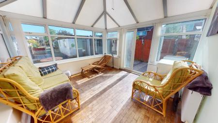 3 bedroom Semi-detached house for sale in Newmount Road, Fenpark, Stoke-on-Trent, ST4