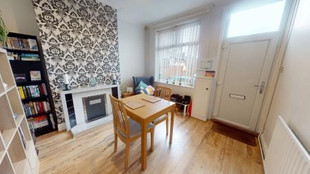 2 bedroom Terraced House to let in Cromwell Street, Birches Head, Stoke-on-Trent, ST1