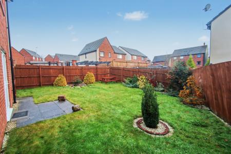 3 bedroom Detached house for sale in George Treglown Grove, Bucknall Grange, Stoke-on-Trent, ST2