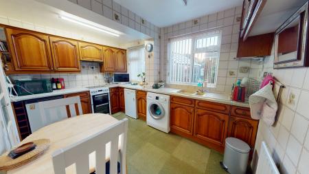 3 bedroom Semi-detached house for sale in Courtway Drive, Sneyd Green, Stoke-on-Trent, ST1