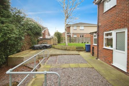 3 bedroom Semi-detached house for sale in Victoria Street, Silverdale, Newcastle-under-Lyme, ST5