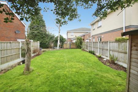 3 bedroom Semi-detached house for sale in Victoria Street, Silverdale, Newcastle-under-Lyme, ST5