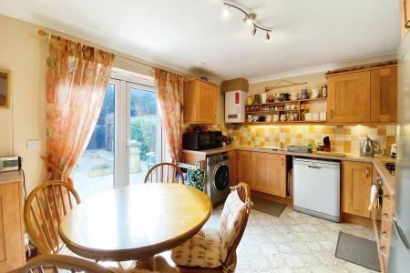 4 bedroom End of terrace house for sale in 4B Millstone Lane, Syston, LE7