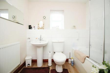 4 bedroom End of terrace house for sale in 4B Millstone Lane, Syston, LE7