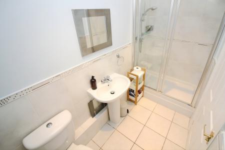 5 bedroom Semi-detached house for sale in Acacia Avenue, Birstall, LE4