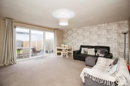 3 bedroom Semi-detached house for sale in Albert Street, Syston, LE7