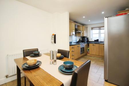 4 bedroom Town house for sale in Aldfield Green, Hamilton, LE5