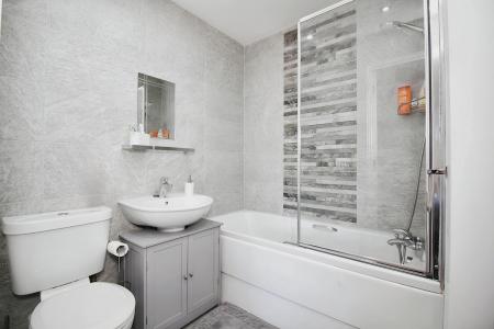 4 bedroom Town house for sale in Aldfield Green, Hamilton, LE5