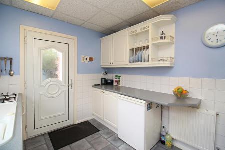 2 bedroom Semi-detached bungalow for sale in Alexandra Street, Thurmaston, LE4