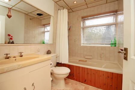 2 bedroom Semi-detached bungalow for sale in Alexandra Street, Thurmaston, LE4