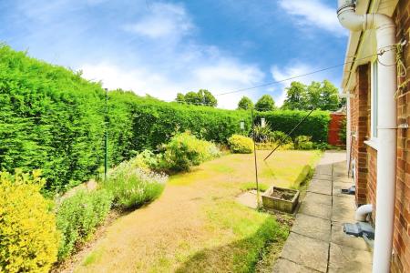 2 bedroom Semi-detached bungalow for sale in Alexandra Street, Thurmaston, LE4