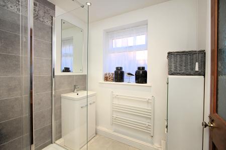 2 bedroom Terraced House for sale in Archdale Street, Syston, LE7