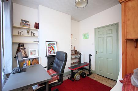 2 bedroom Terraced House for sale in Archdale Street, Syston, LE7