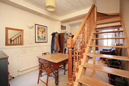 2 bedroom Terraced House for sale in Archdale Street, Syston, LE7