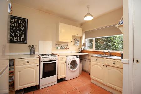 3 bedroom Terraced House for sale in Archers Green, East Goscote, LE7