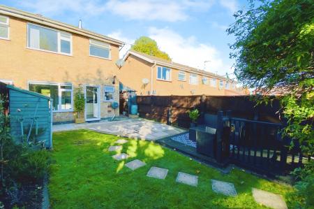 2 bedroom End of terrace house for sale in Ash Drive, Syston, LE7
