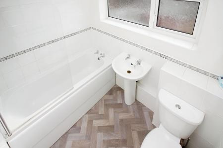 3 bedroom Semi-detached house for sale in Badgers Corner, East Goscote, LE7