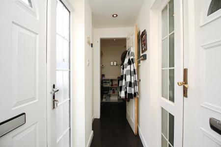 3 bedroom Detached house for sale in Barkby Road, Syston, LE7