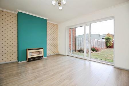 3 bedroom Semi-detached house for sale in Beacon Avenue, Thurmaston, LE4