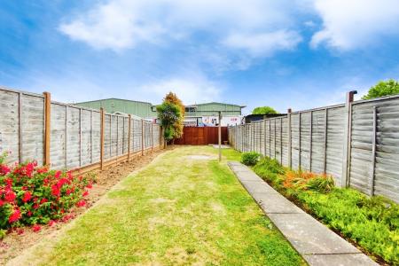 3 bedroom Semi-detached house for sale in Beacon Avenue, Thurmaston, LE4