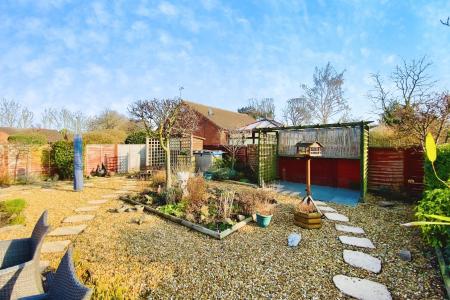 2 bedroom Detached bungalow for sale in Bluebell Close, Queniborough, LE7