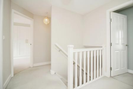 4 bedroom Detached house for sale in Boonton Meadows Way, Queniborough, LE7