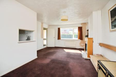 6 bedroom Semi-detached house for sale in Bramley Road, Birstall, LE4