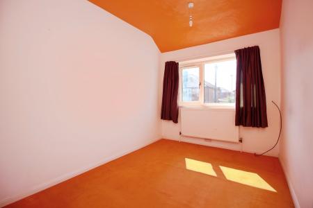 6 bedroom Semi-detached house for sale in Bramley Road, Birstall, LE4