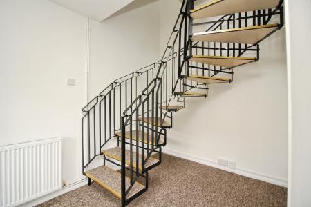 1 bedroom Terraced House for sale in Bridge Close, Thurmaston, LE4