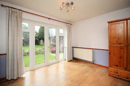 2 bedroom Detached bungalow for sale in Brighton Avenue, Syston, LE7